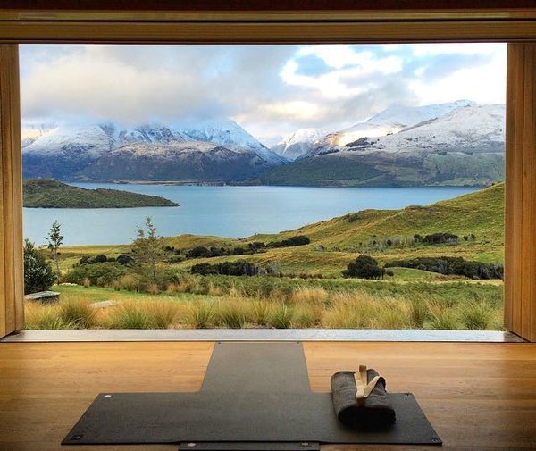 Inside New Zealand's adults-only tree hut spa