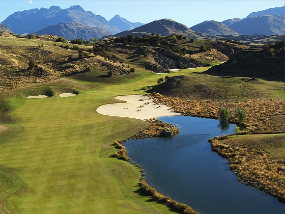 Discover The Best Golf Courses in New Zealand